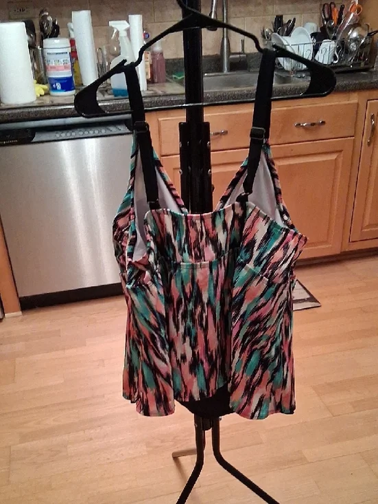 Ava & Viv Teal Pink and Black Abstract V-Neck One-Piece Tankini - Picture 5 of 9